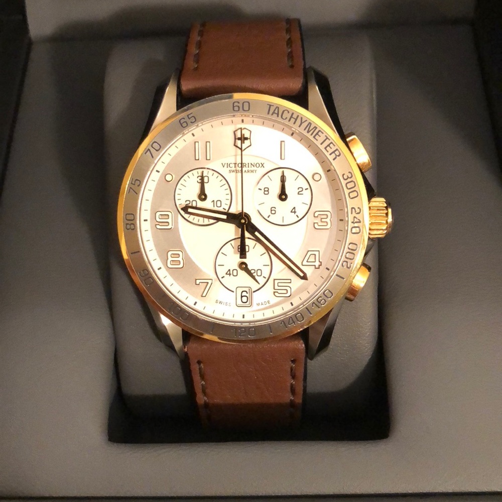 Victorinox chrono classic